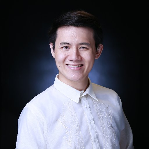 MisteerSy's profile picture. Not too old to play video games