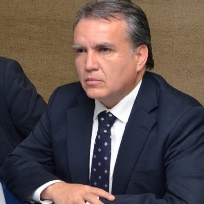 MD, MSc, PhD Salud Pública (c) @UNcolombia; CT+i medicina&salud; investigador @FSalutia políticas, salud pública, economía, gestión salud; Asesor Salud @FNDCol