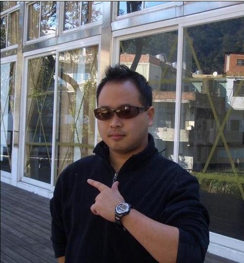 Born in the states, raised in Taiwan, educated in the states, worked all over the place. Now at a start-up helping start-ups.