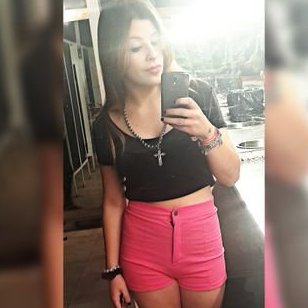 MicaBaldessari's profile picture. Berisera siempre.  
snap e insta micabaldessari