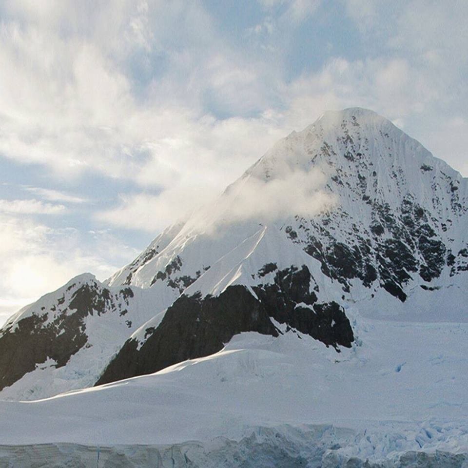 JohnathanChan_'s profile picture. Software Developer Coding Life.