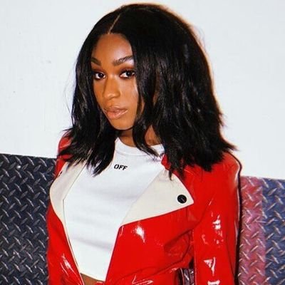 normaniflawless's profile picture. please follow @stuffsnormani ♡