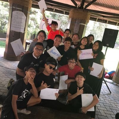 its_just_lutfil's profile picture. When life kicks you in the balls, channel your energy into something positive. 🙌