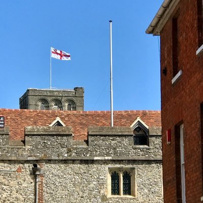 For everything about the friendly vibrant shops, award-winning hospitality and amazing history of the Kingsgate Village in the heart of wonderful Winchester.