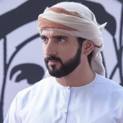 غيره مايمّلى عيني لو الحلا فيه كله حب زين الوصايف ثابتٍ في محله💙