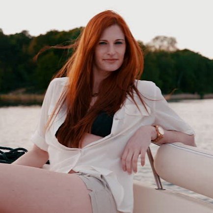 EmmLazzzy's profile picture. 