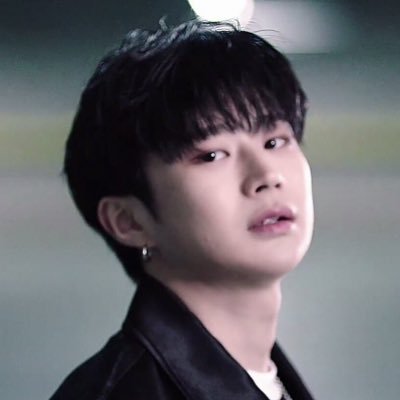 MARCOurmyworld's profile picture. อิ้ง → ไทย #theunit #유앤비