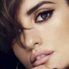 Twitter Oficial de Penélope Cruz.