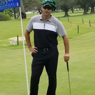 theearlofsocal's profile picture. self proclaimed comedic genius, scratch golfer through 4 holes once #veteran_trash_talk