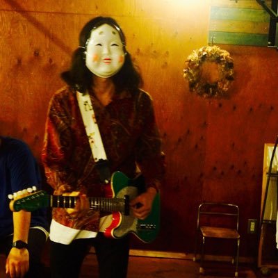 tekkamaki23's profile picture. tuco（@mamanarazu）歌とギター。日光市在住。古着、日本、海外問わず服が好きです。ジャンプ大好き。田舎でノンビリ生きてます。