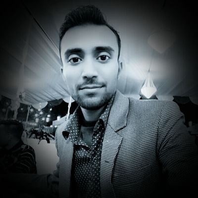 जो सच्चा है वो परदे में रहता है।
शक्शियत उसकी ईमान की होती।
वो नफरतों की हाट से दूर।
प्रेम के बाजार में रहता है।