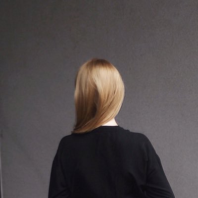 ElanaLee's profile picture. ±∞