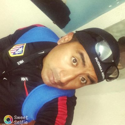 darwy23_Karaoke's profile picture. La vida solo se vive una vez asi que a disfrutarla segundo a segundo DOCENTE DE CULTURA FÍSICA Y DEPORTES en U.E Los Andes y jugador de Fútbol semiprofesional