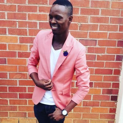 Dont just exist,Be Visible.
Wedding planner,Songwritter,Worship Leader.
