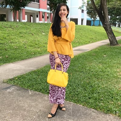 khaleeda_am's profile picture. Random and weird.