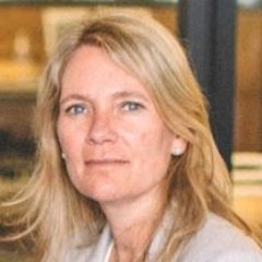 Mom, Loyal Friend, Customer Success Enthusiast | Fashion, Fun, Safety 3rd | VP, Customer Success @xtiva | #fintech #icm #spm #cs