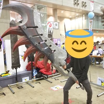 zozosuit8's profile picture. 