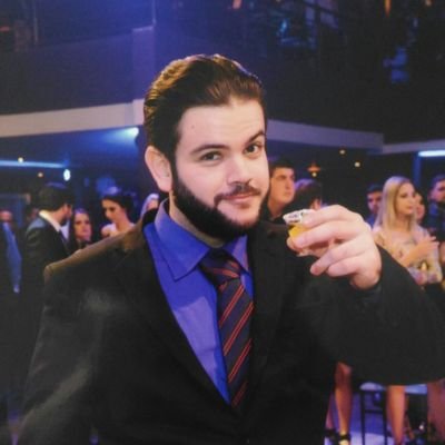 zehnunes's profile picture. Nem eu me conheco para tentar me descrever.