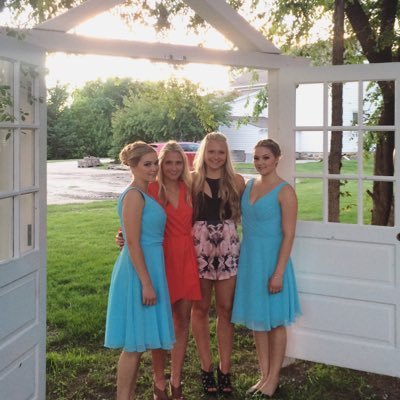 jaccdesimone's profile picture. #6|Lakehead University Women's Hockey| take every risk, drop every fear