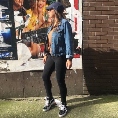 maybeitshaley's profile picture. it's so easy to laugh, it's so easy to hate. it takes guts to be gentle and kind.