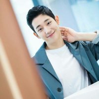 Jung Hae In Update(@JungHaeInUpdate) 's Twitter Profile Photo