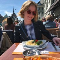 Sarah (@thequickred) 's Twitter Profile