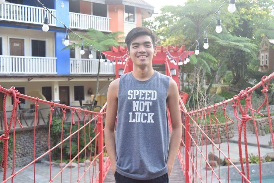 axleteves's profile picture. Labor omnia vincit