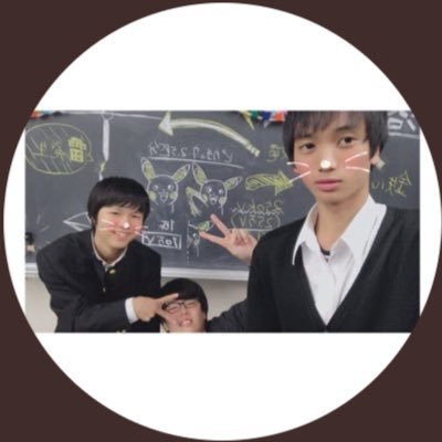 第1小学|本中|高校3年生バドミントン部:部長|ウェルネス内定|バドミントン関係の人フォローしてください!|使用ラケット:GOSEN INFERNO(4U5)×3|#田児賢一 は憧れ🐢|