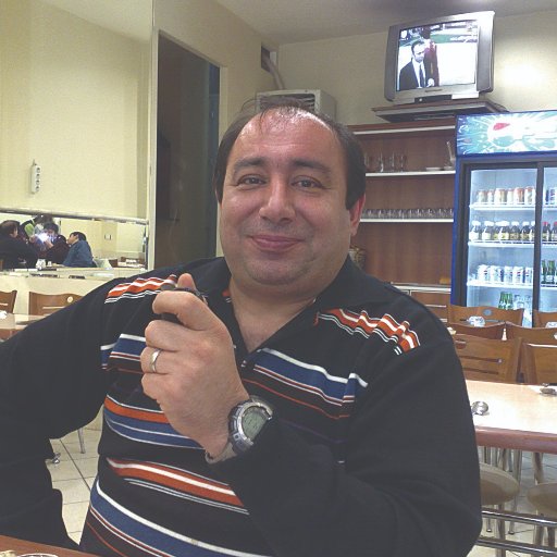Prof. Dr., İktisat ve Toplum Dergisi ve EfilJournal Editörü. Ekonomi Gazetesi Köşe Yazarı.