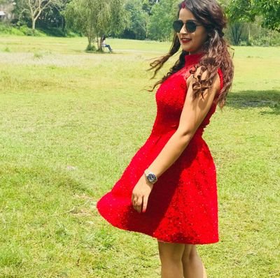 जिन्दगी भनेकाे खुसि सग्ग जिउनु हाे।
रिस , झगडा , मात्र दुई दिनकाे खेल ...
त्यसैले खुसि सग्ग जिउन खाेज्छु।
सबै सग्ग मिठो सग्ग बाेल्ने प्रयास गर्छु।