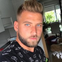 🐺🐺David (@davidjoke18) 's Twitter Profile