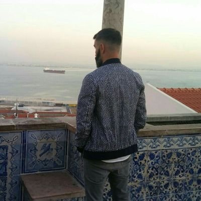 ambroa979's profile picture. 