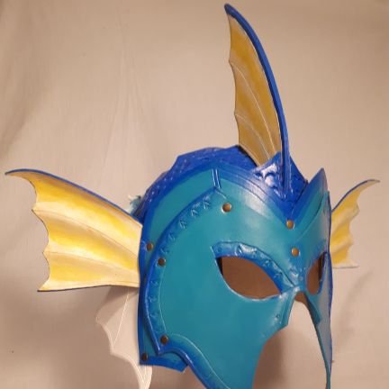 Dwarven_lord_'s profile picture. costumes, leather, prop builder, mold maker, designer