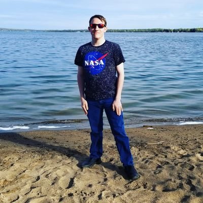 🚀  UI & UX + XR Dev. Designer 🚀 @MN_MMedia
Just #MakingADifference by advocating #Space, #Technology, & #Science!
Aspiring Pioneer. 
 - Ad Astra Per Aspera