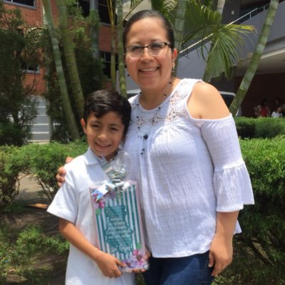 Vickycastro48H's profile picture. 