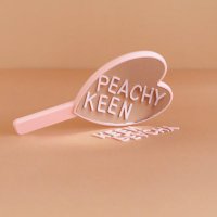 peachykeen (@peachykeenmag_) 's Twitter Profile