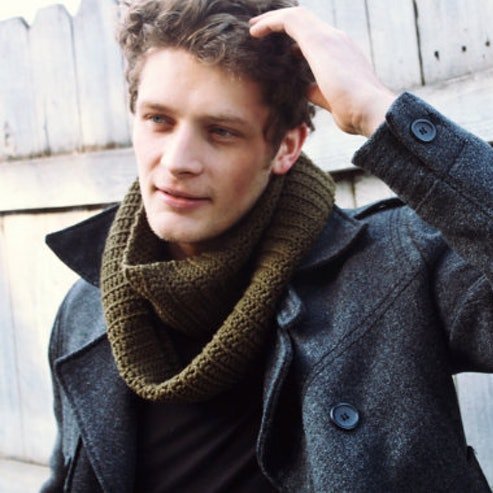 BrettDierOnline's profile picture. Your #1 Fansite about Brett Dier. COMING SOON!