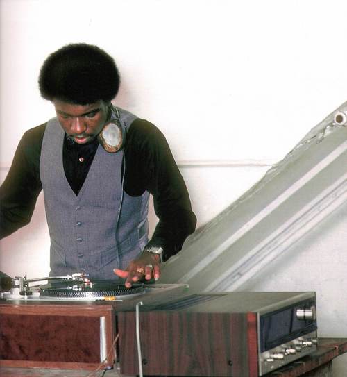 inviting beatmakers and interviewing them on how they work...