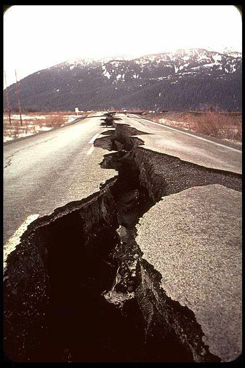 Scrapes the USGS earthquake data for the latest M 2.5+ quakes around the world