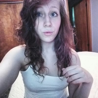 bombSHEL_'s profile picture. 21 ; momma❣