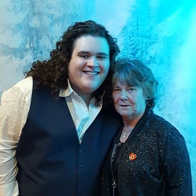 Jonathan Antoine @JonAntoine Jonathan Antoine Facebook .