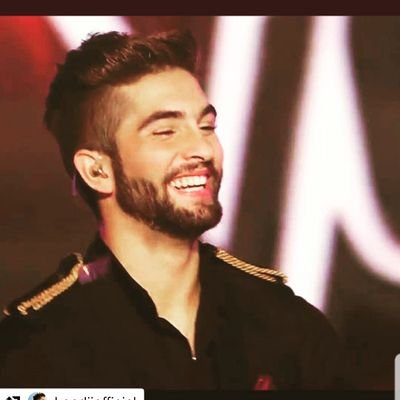 Kendji meilleur de tous ❤️On te suivra jusqu au bout. T es un chanteur formidable. ❤️ # team kendji @GIRAC kendji #kendjette. virginie💓💓💓