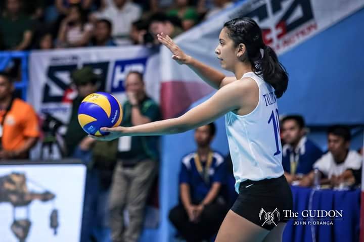 DazNieve's profile picture. I am the hurricane 🍃