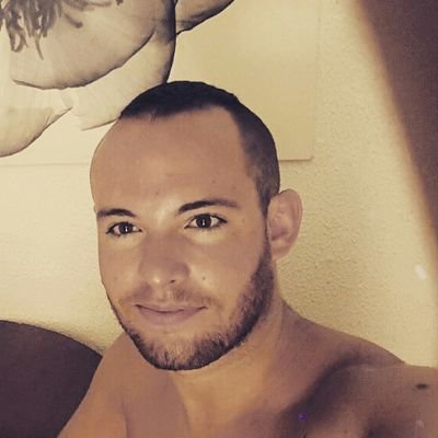 🔰📱IPHONE X ⌚EX RADIOHOST 📻 EX SMSG 📴
🔰#Travelling# PARIS/ROME/BARCELONE/DJERBA
🔰🌴🍹Last trip / ZARZIS 🌴 ❎🍷❎🚬
🔰 FBK / MAXIME LC 🔰 👫