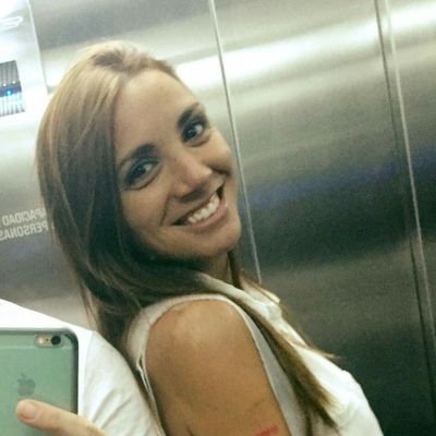 lucianabendinel's profile picture. Mamá de Juan // Especialista en Marketing // Disfruto de pasar tiempo con mi familia y amigos.