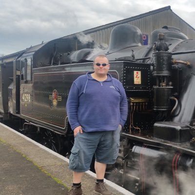 OurManJohnny's profile picture. Husband to Jan, and many kitties, tower captain of English Bicknor, loves Gloucestershire and Forest of Dean, Church Warden, PCC treasurer, rugby follower 🍒⚪️