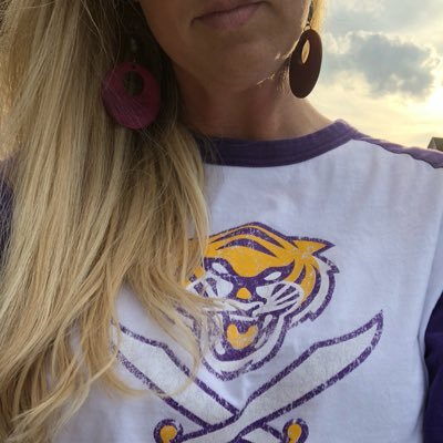 ReneeYPilcher's profile picture. 