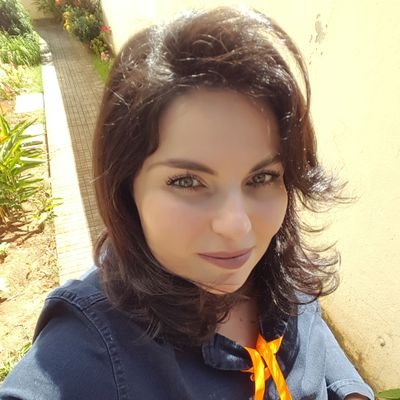 Compradora por profissão e Palpiteira por Opção.
A favor da liberdade de expressão!