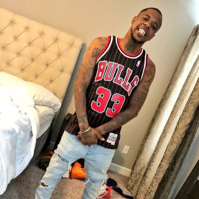 Killn dis rap shit🎶💪🏽......Young nigga on his shit 😈😈 #FAMGANG👌🏽. FOLLOW ME BACK👨🏽🚀