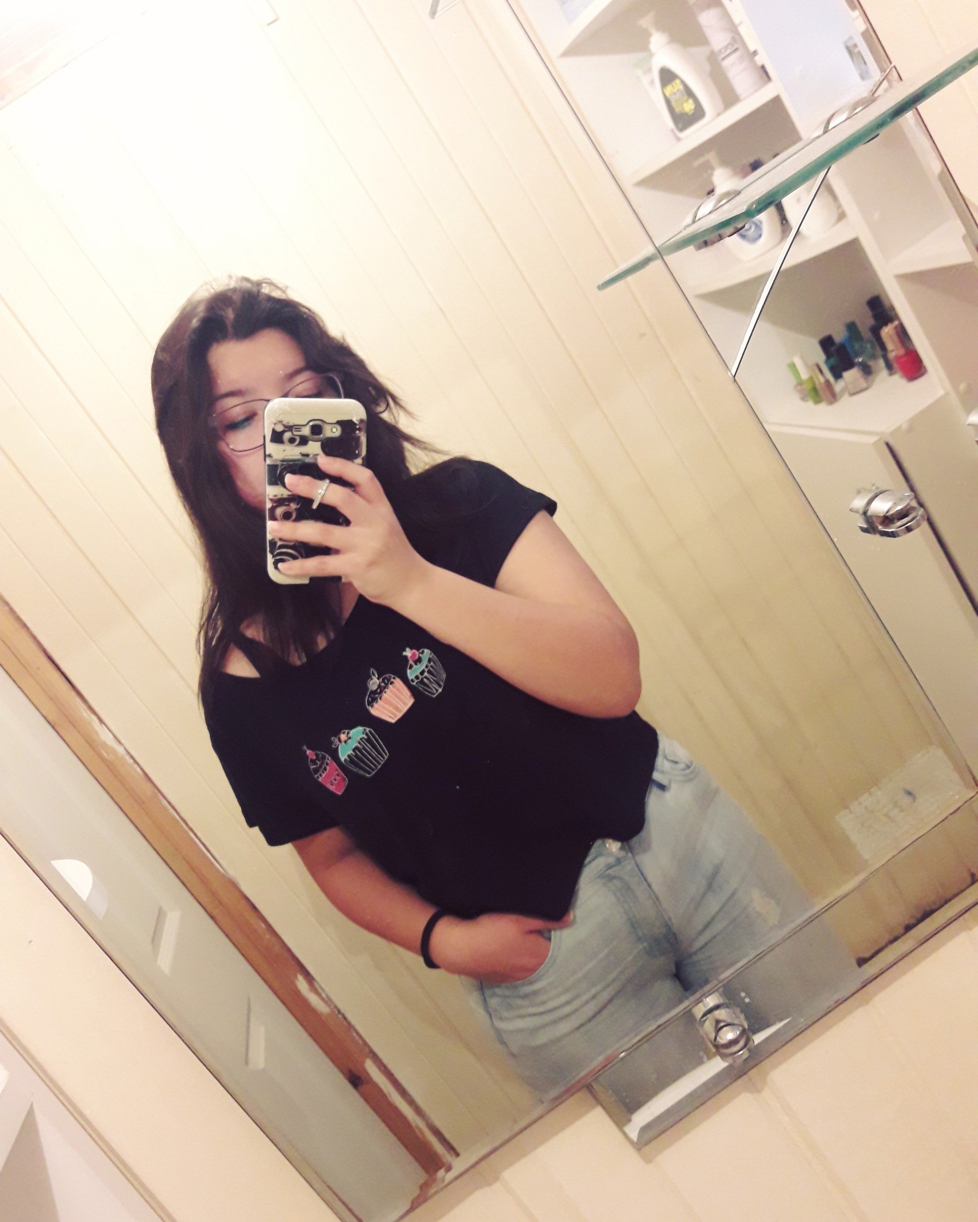 MiEsGaton's profile picture. Hola! Antes era re fan de los youtubers, ahora solo veo vídeos xD Una nueva época (? Soy buena gente ;D